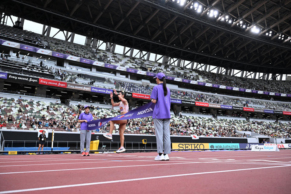 在冲过终点, com