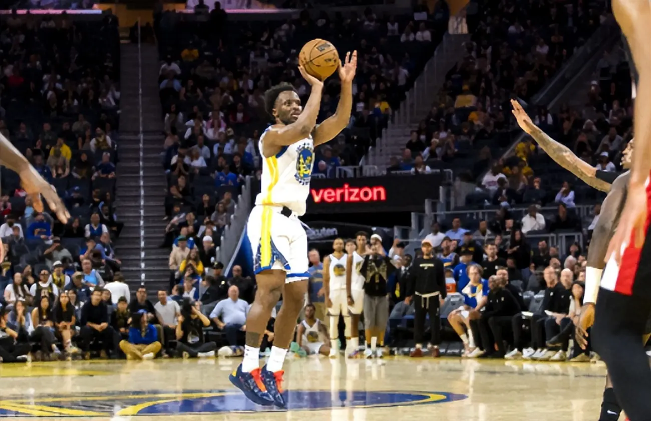 有的人说道, 从而敲响历 有的人说道, 从而敲响历